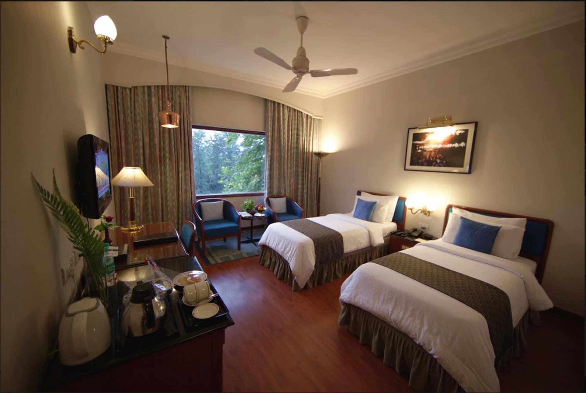 Hotel Clarks Varanasi Limited Екстер'єр фото