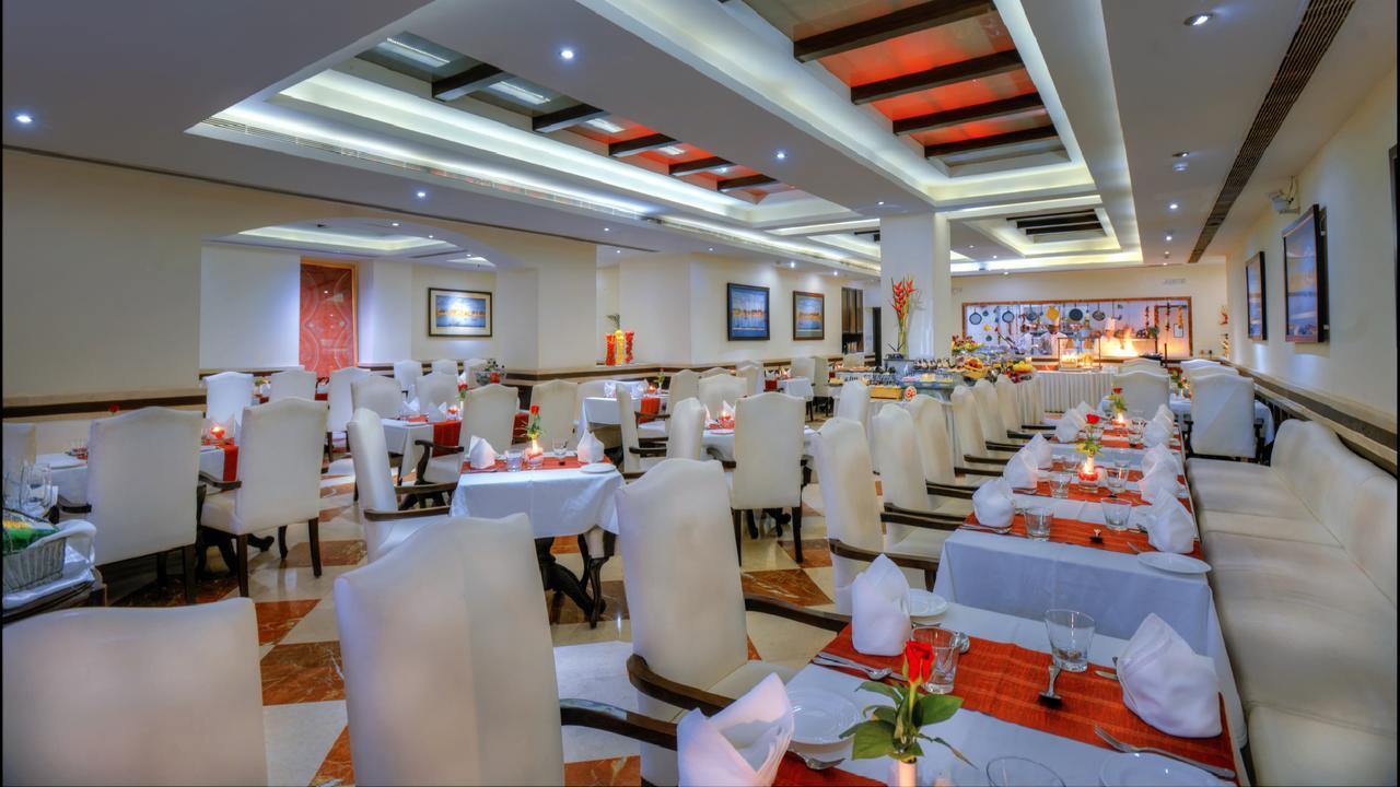 Hotel Clarks Varanasi Limited Екстер'єр фото