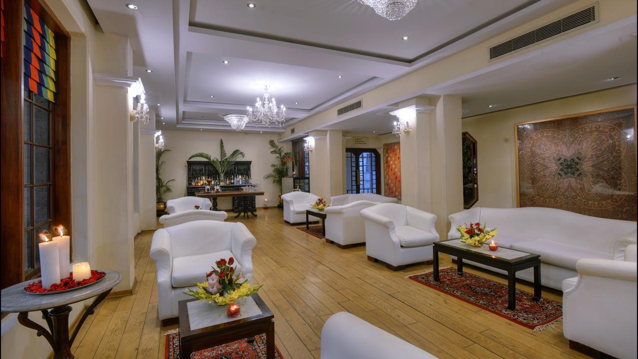 Hotel Clarks Varanasi Limited Екстер'єр фото
